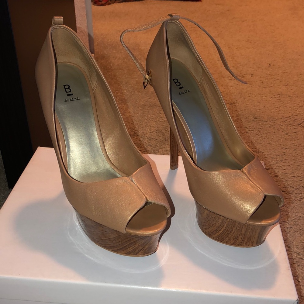 nude heels